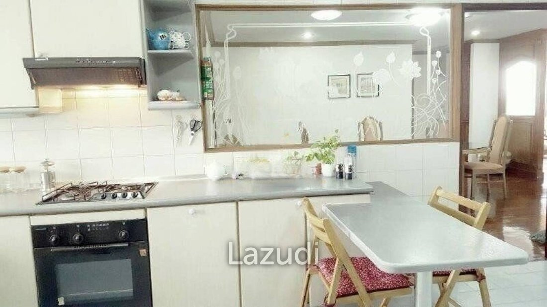 Apartment in Bangkok, Krung Thep Maha Nakhon, Thailand 2 - 13299289