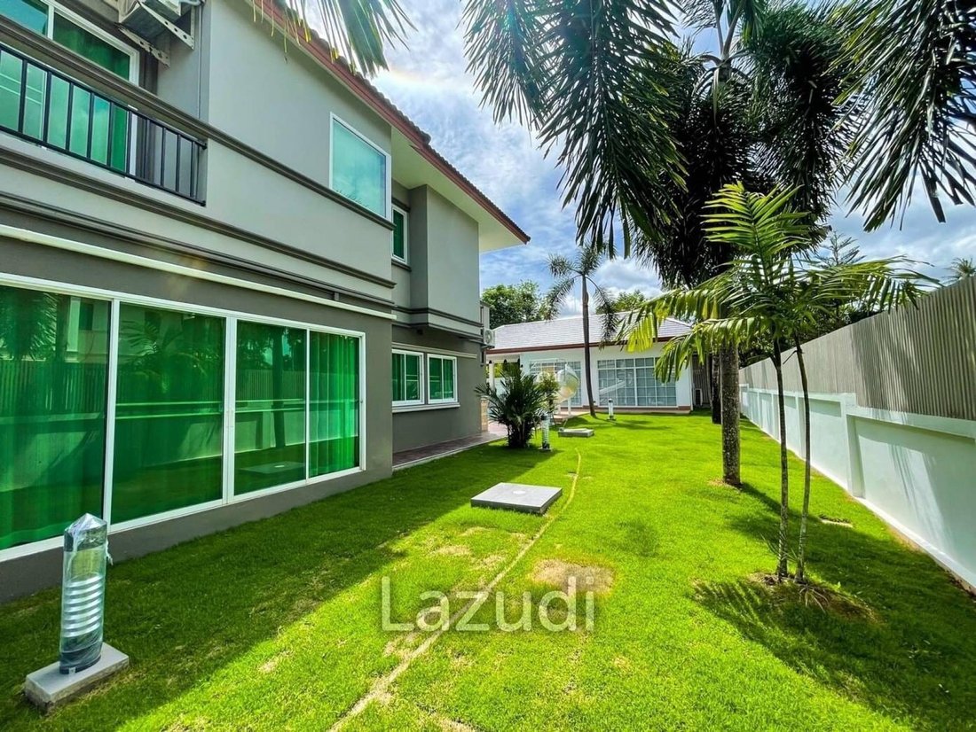Villa in Pattaya City, Chon Buri, Thailand 4 - 13300116