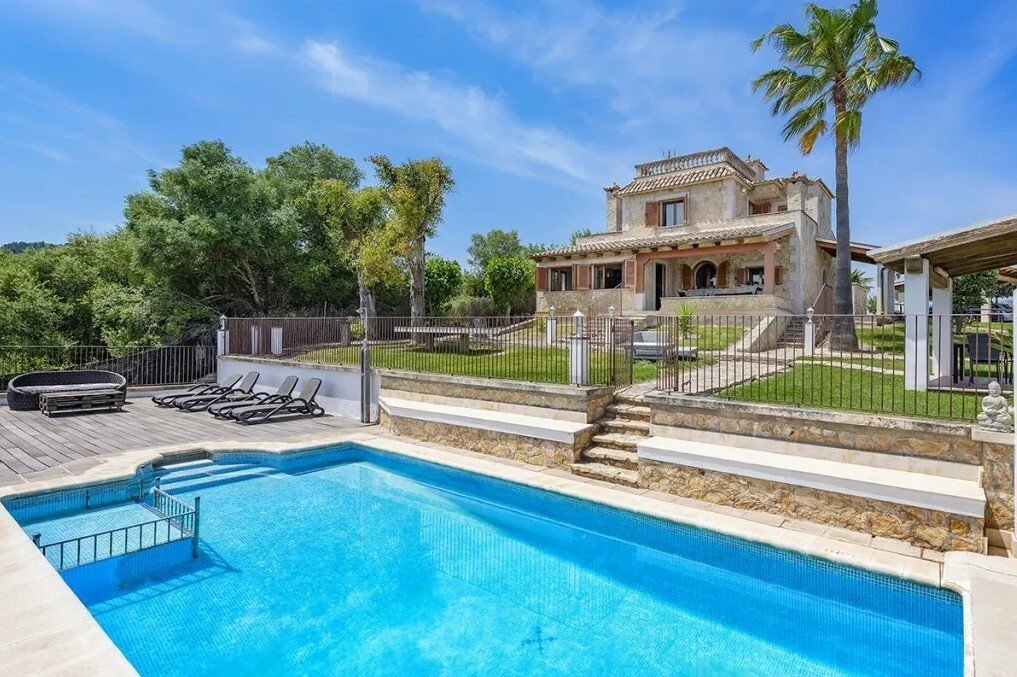 Finca in Alcudia, Balearic Islands, Spain 1 - 13295996