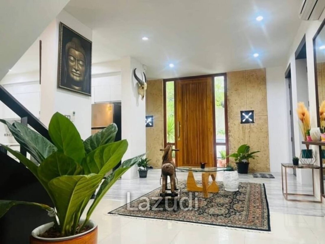 Villa in Pattaya City, Chon Buri, Thailand 3 - 13300324