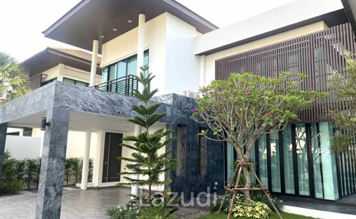 Villa in Mueang, Chon Buri, Thailand 1