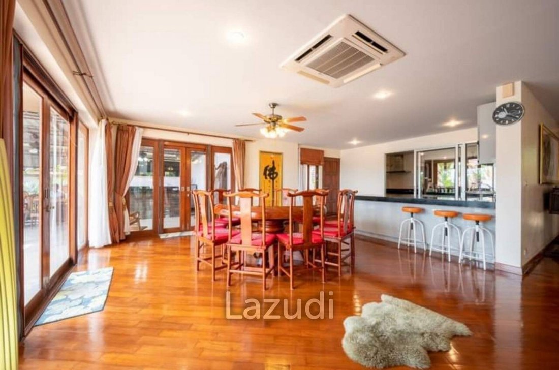 Villa in Pattaya City, Chon Buri, Thailand 4 - 13300598