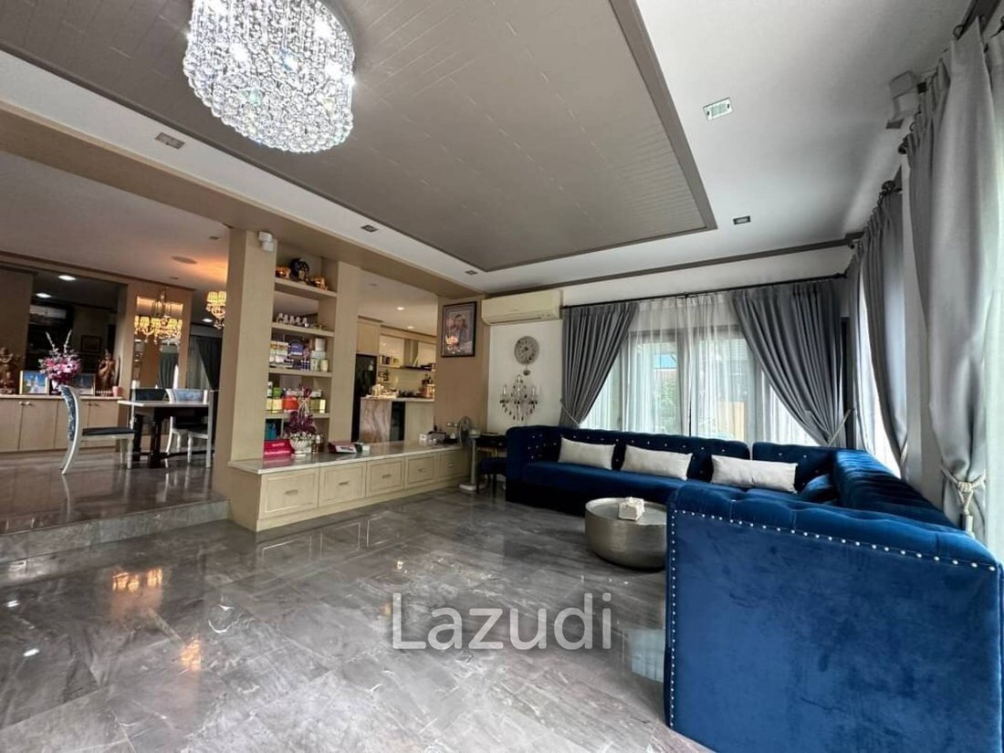 Villa in Pattaya City, Chon Buri, Thailand 4 - 13300472