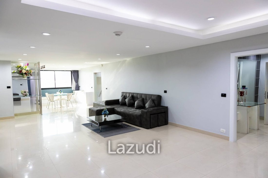 Apartment in Bangkok, Krung Thep Maha Nakhon, Thailand 2 - 13300518
