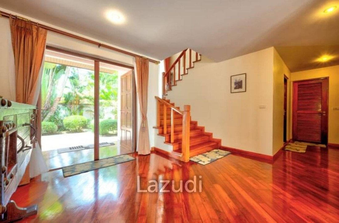 Villa in Pattaya City, Chon Buri, Thailand 5 - 13300598
