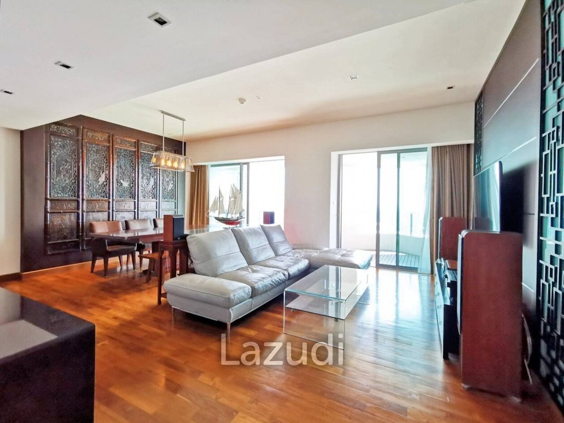 Apartment in Bang Phong Phang, Krung Thep Maha Nakhon, Thailand 1 - 13300479