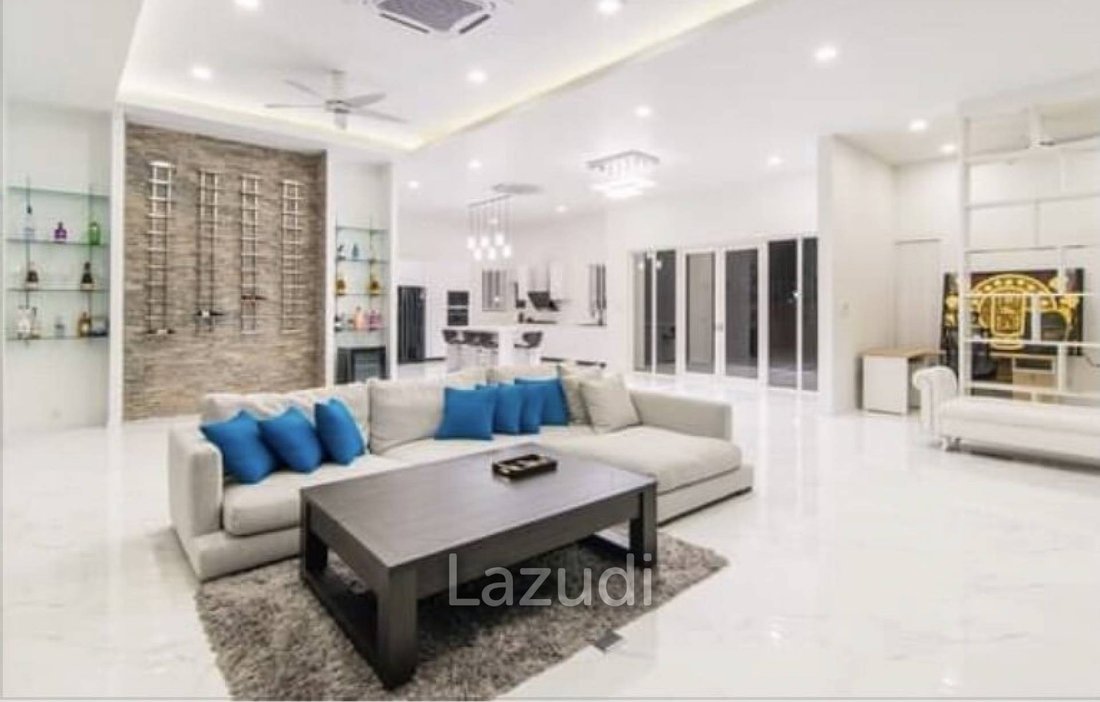 Villa in Hin Lek Fai, Prachuap Khiri Khan, Thailand 3 - 13299470