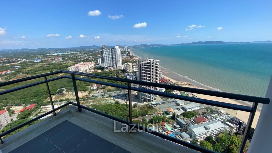 Luxury Condo Reflection Jomtien for Sale