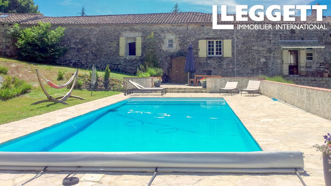 Stunning Quercy Stone Property With 5 Separate In Roquecor, Occitanie