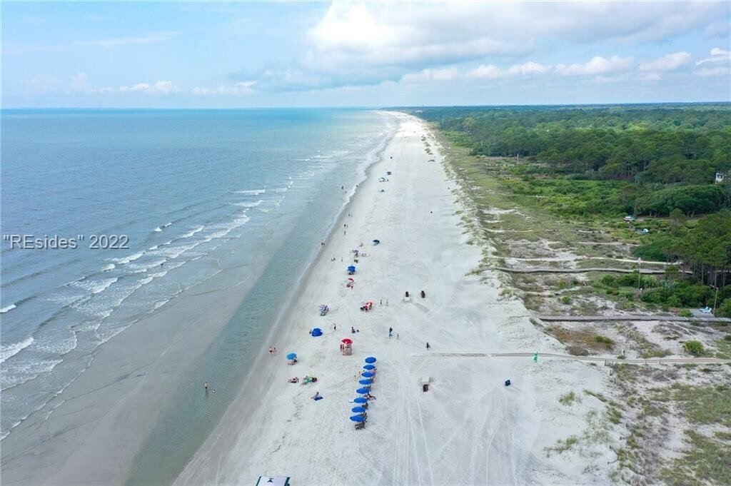 Expansive Oceanfront Home In Hilton Head Island, South Carolina, United