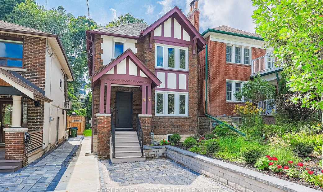 Completely Renovated Home In Coveted Davisville In Toronto, Ontario