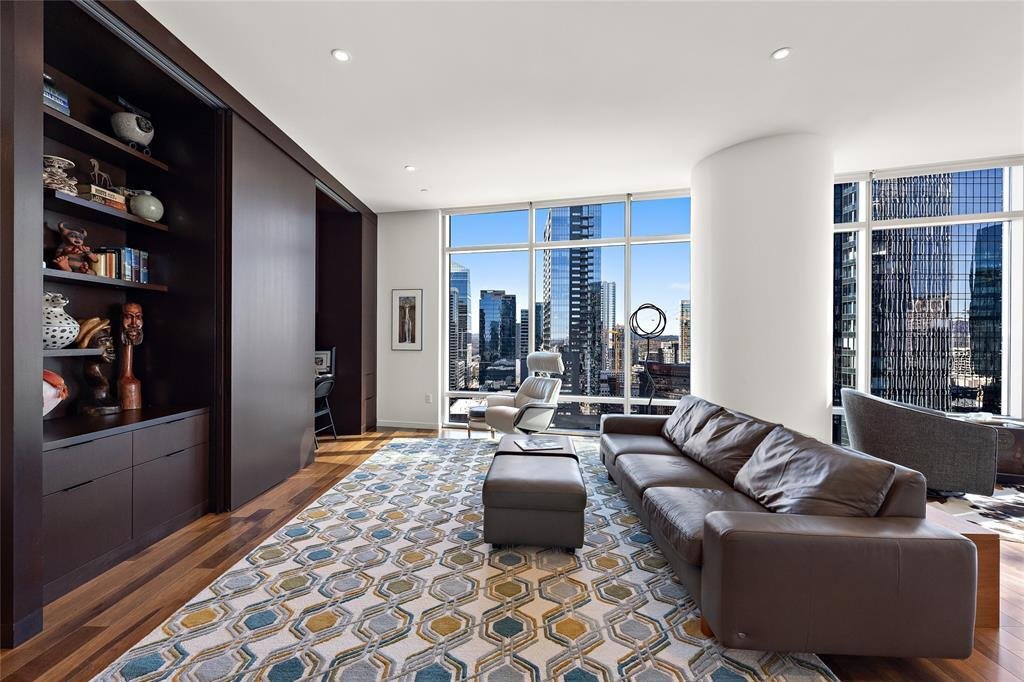 Corner Residence In The Austonian With Custom In Austin, Texas, United States For Sale (13243955)