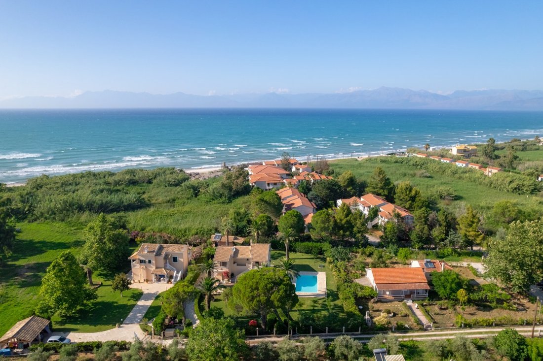 Villa in Northern Corfu, Peloponnese, Western Greece and the Ionian, Greece 3 - 13305137