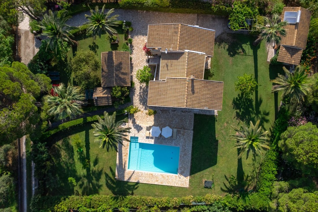 Villa in Northern Corfu, Peloponnese, Western Greece and the Ionian, Greece 2 - 13305137
