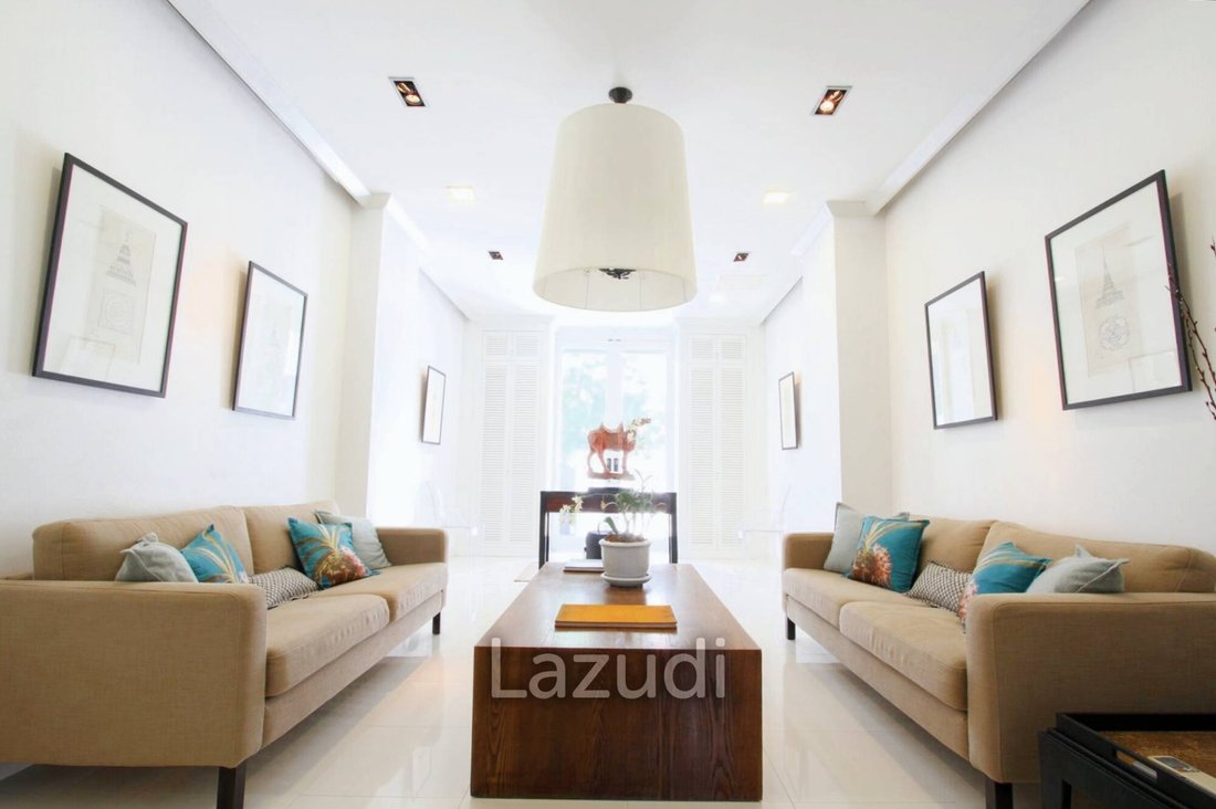 House in Bangkok, Krung Thep Maha Nakhon, Thailand 2 - 13306480