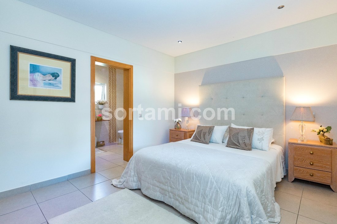 House in Vilamoura, Quarteira, Algarve 4 - 13306910