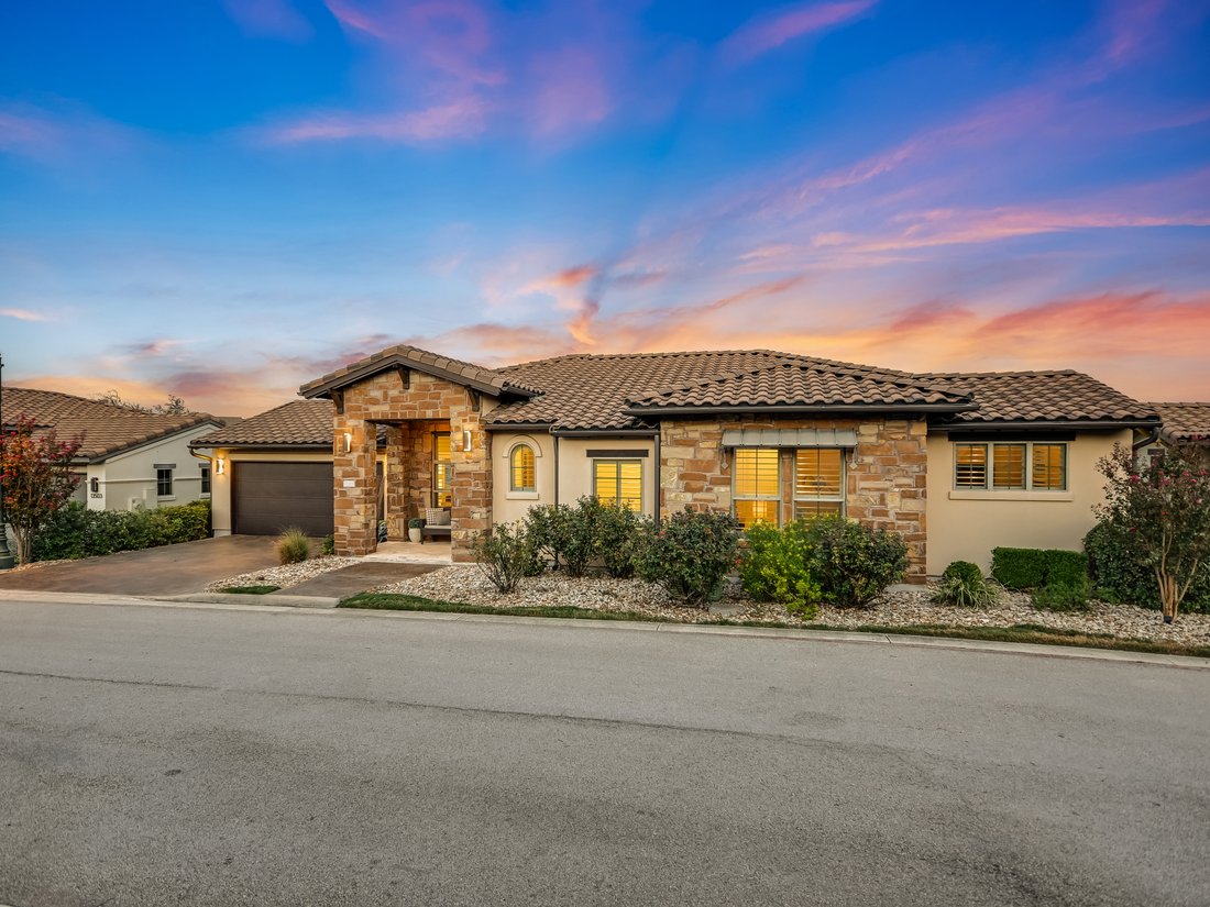 Views, Views, Views In Bee Cave, Texas, United States For Sale (13307007)