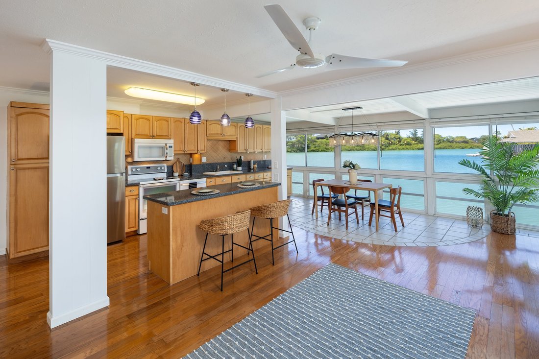 381 Opihikao Place, 322, Honolulu, Hi 96825 In Honolulu, Hawaii