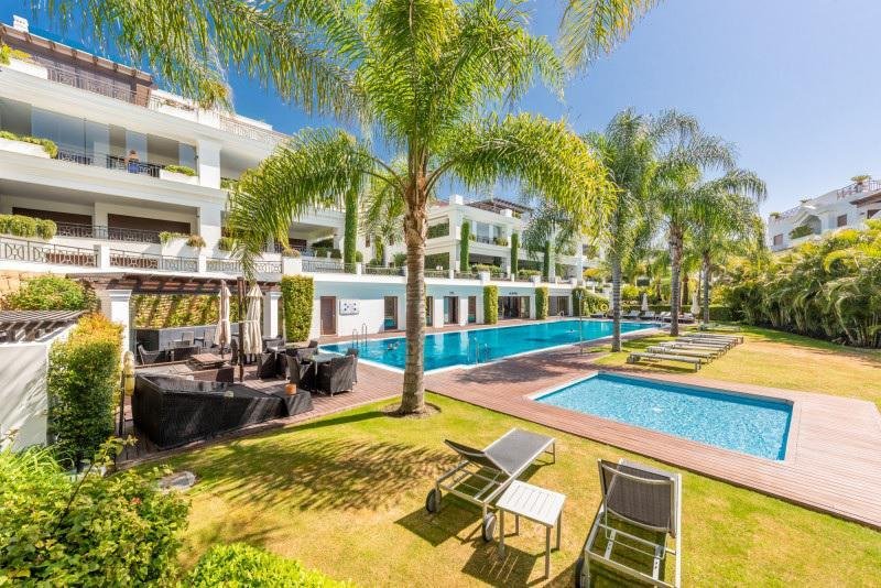 Penthouse in Estepona, Andalusia, Spain 2 - 11741566