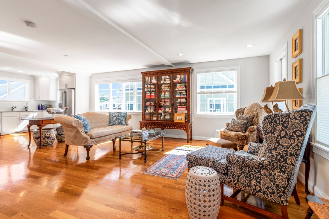 155 Green Street, Unit 4, In Marblehead, Massachusetts, United States