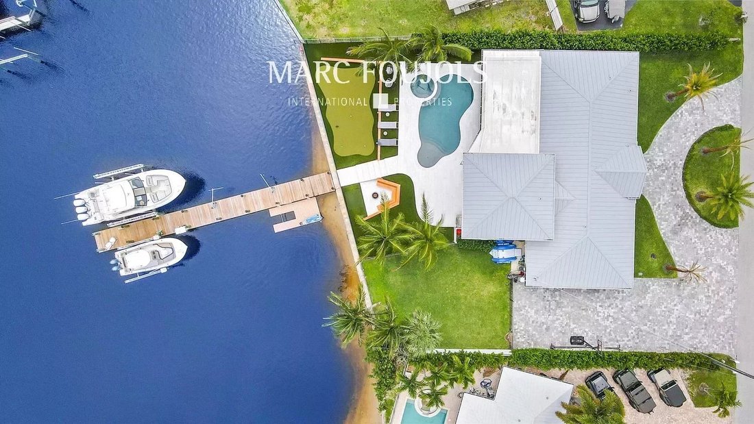 Turtle Creek Beach House Facing Water In Tequesta, Florida, United