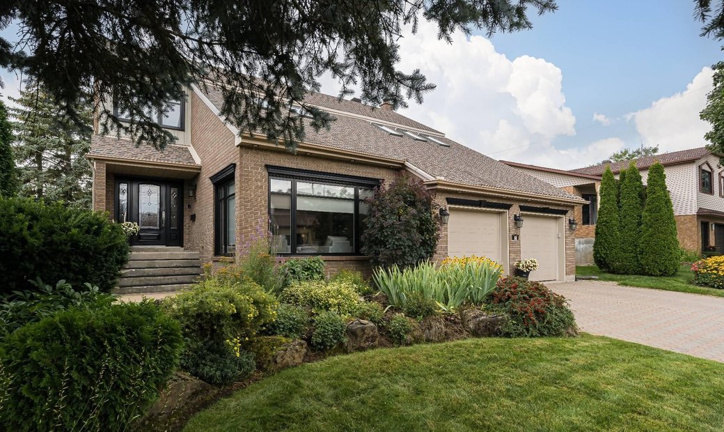 Lovingly Maintained Home In Kirkland, Quebec, Canada For Sale (13309062)