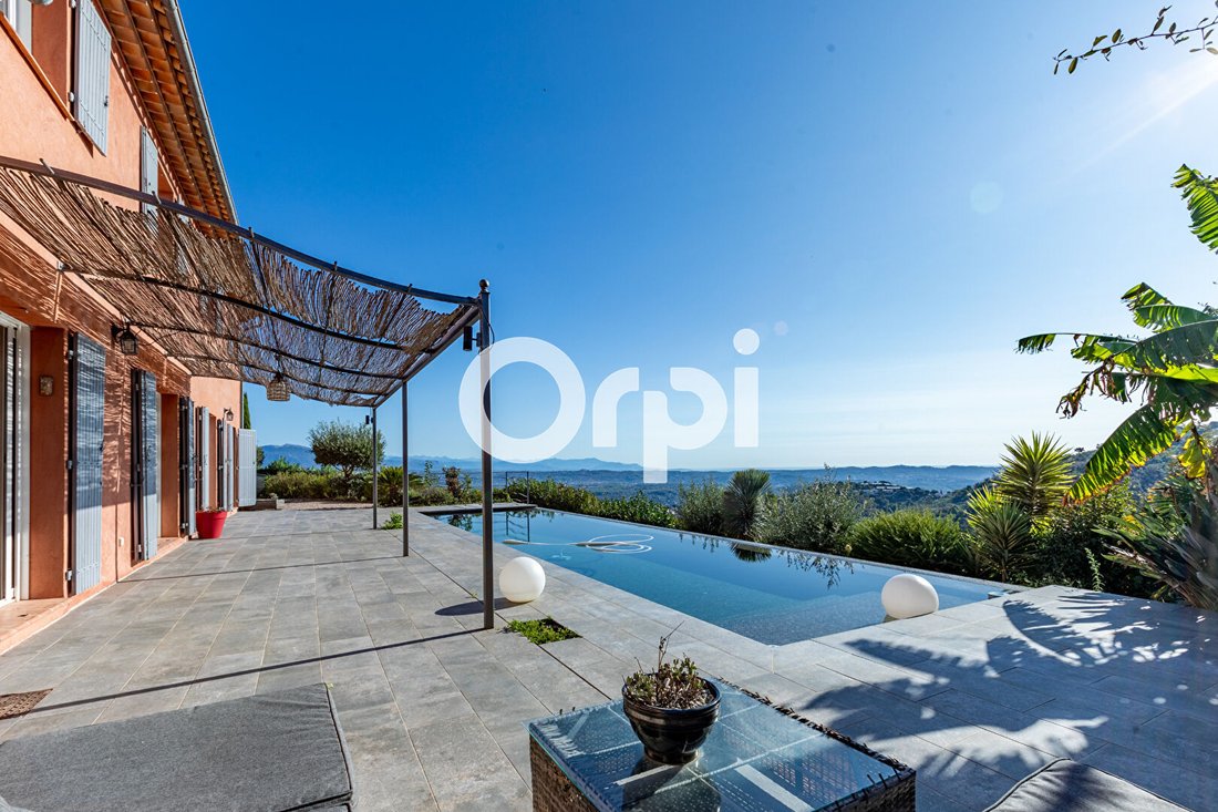 House in Tanneron, Provence-Alpes-Côte d'Azur, France 1 - 13284895