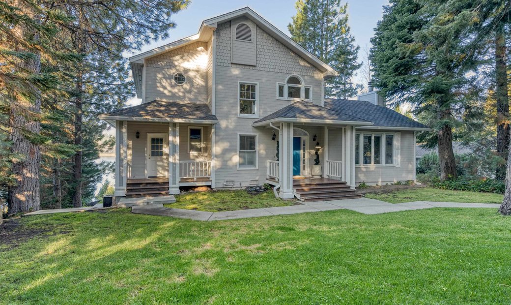 Stunning Lake Almanor West In Lake Almanor West, California, United