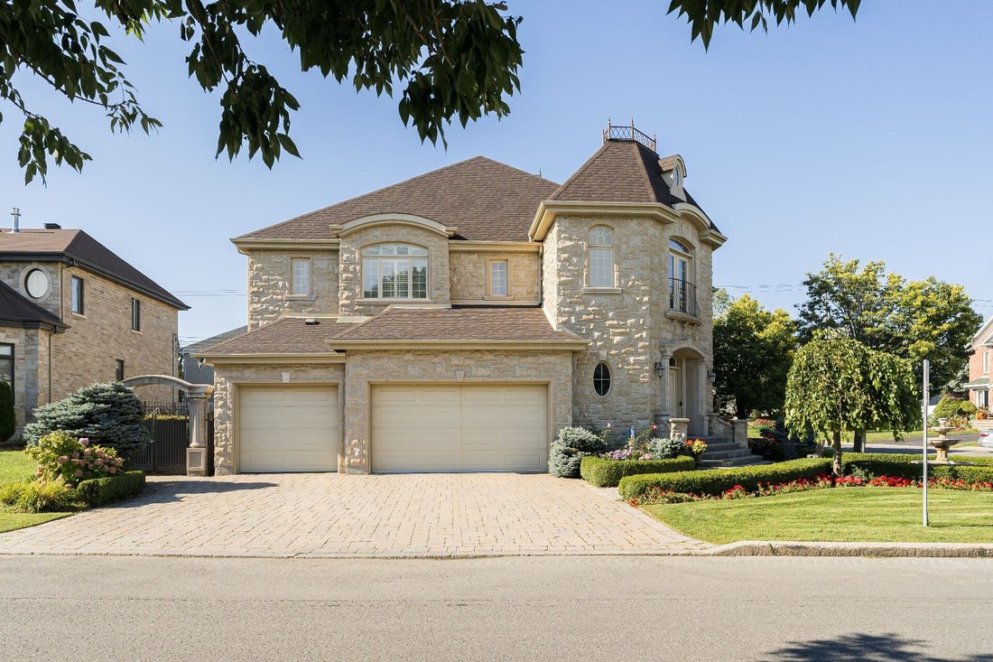 Prestigious Home In The Heart Of Kirkland In Kirkland, Quebec, Canada