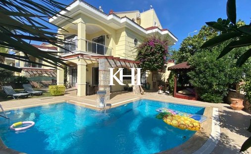 Villa en Çalış Beach, Muğla, Turquie 1