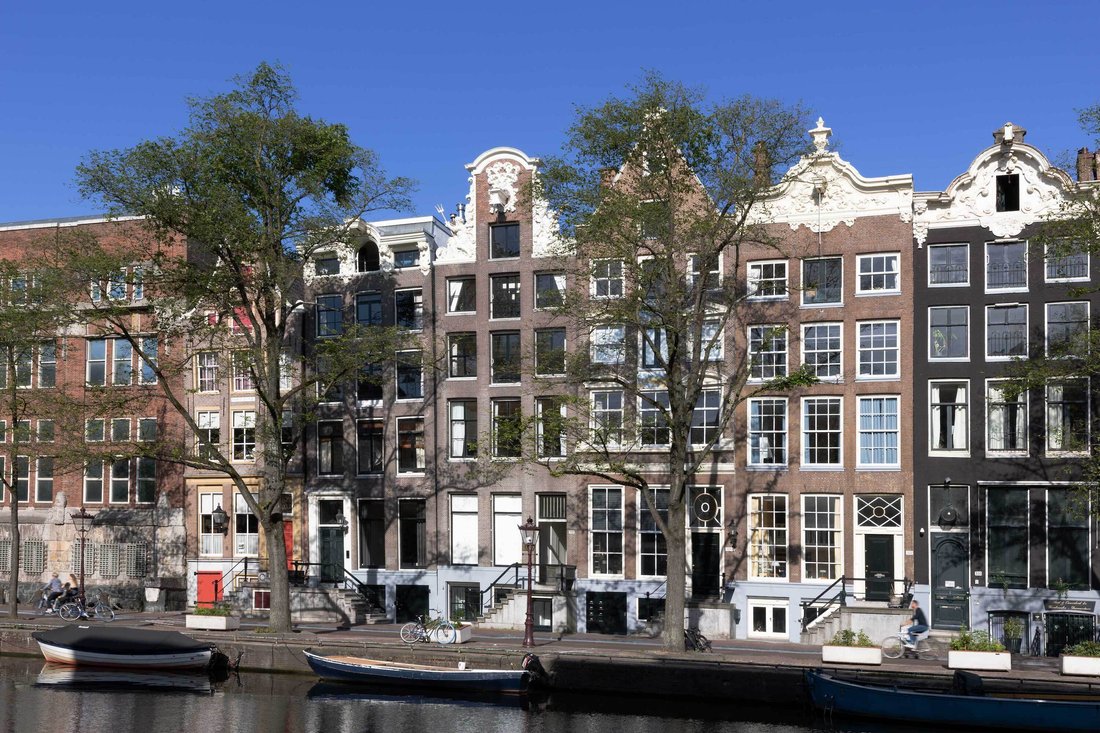 This Beautifully Renovated Two Floor In Amsterdam, North Holland, Netherlands For Sale (12376314)