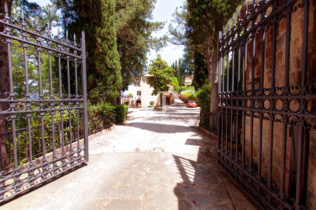 Villa in Center, Arezzo, Tuscany 3 - 13312826