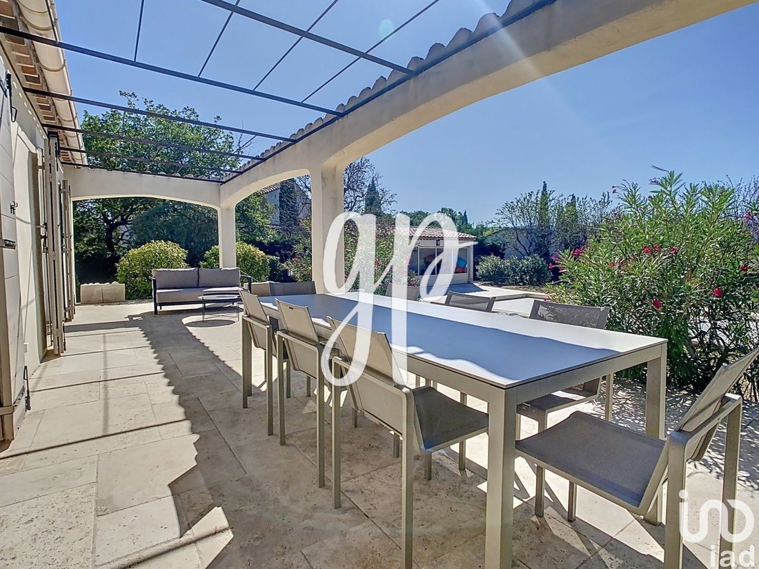 Vente Maison/Villa 5 In Cabrières D'avignon, Provence Alpes Côte D'azur