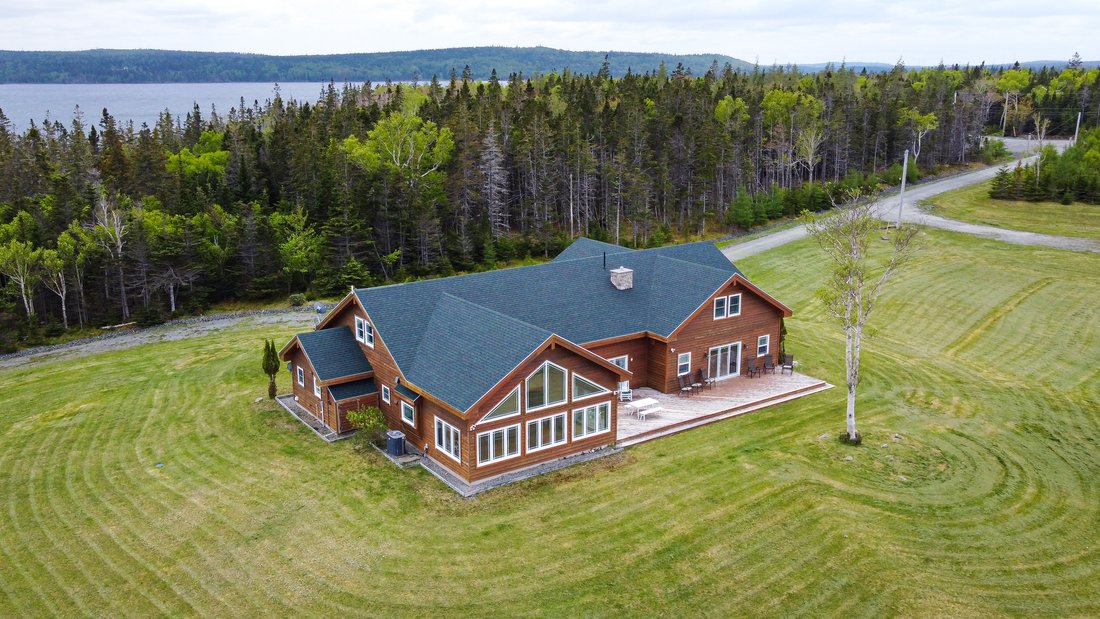 Luxurious And Serene Executive Home With In Cape Nova Scotia, Canada For Sale (13232418)