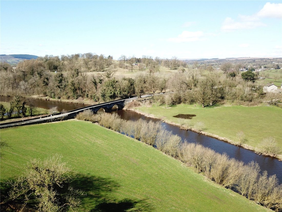 8 Bedroom House For Sale In Lancashire In Clitheroe, England, United