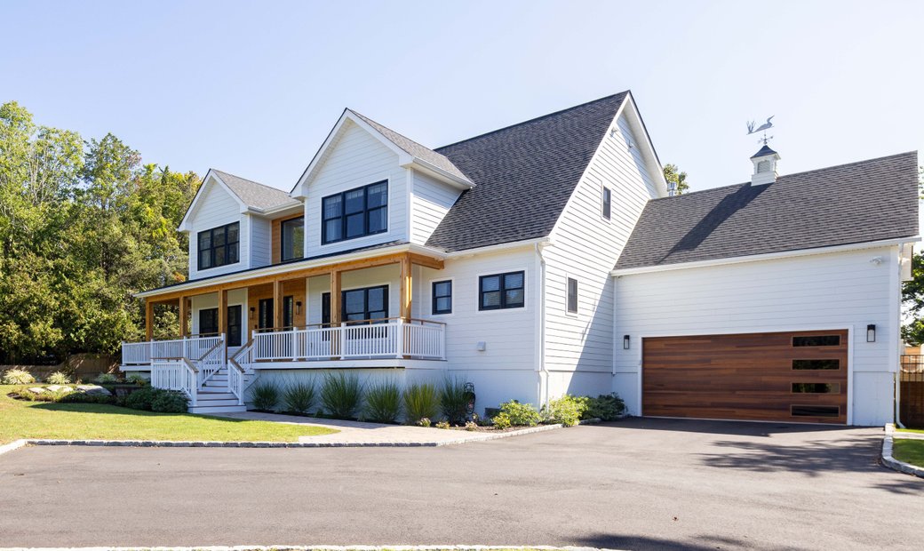 9 Walker, East Quogue, Ny, 11942 In East Quogue, New York, United