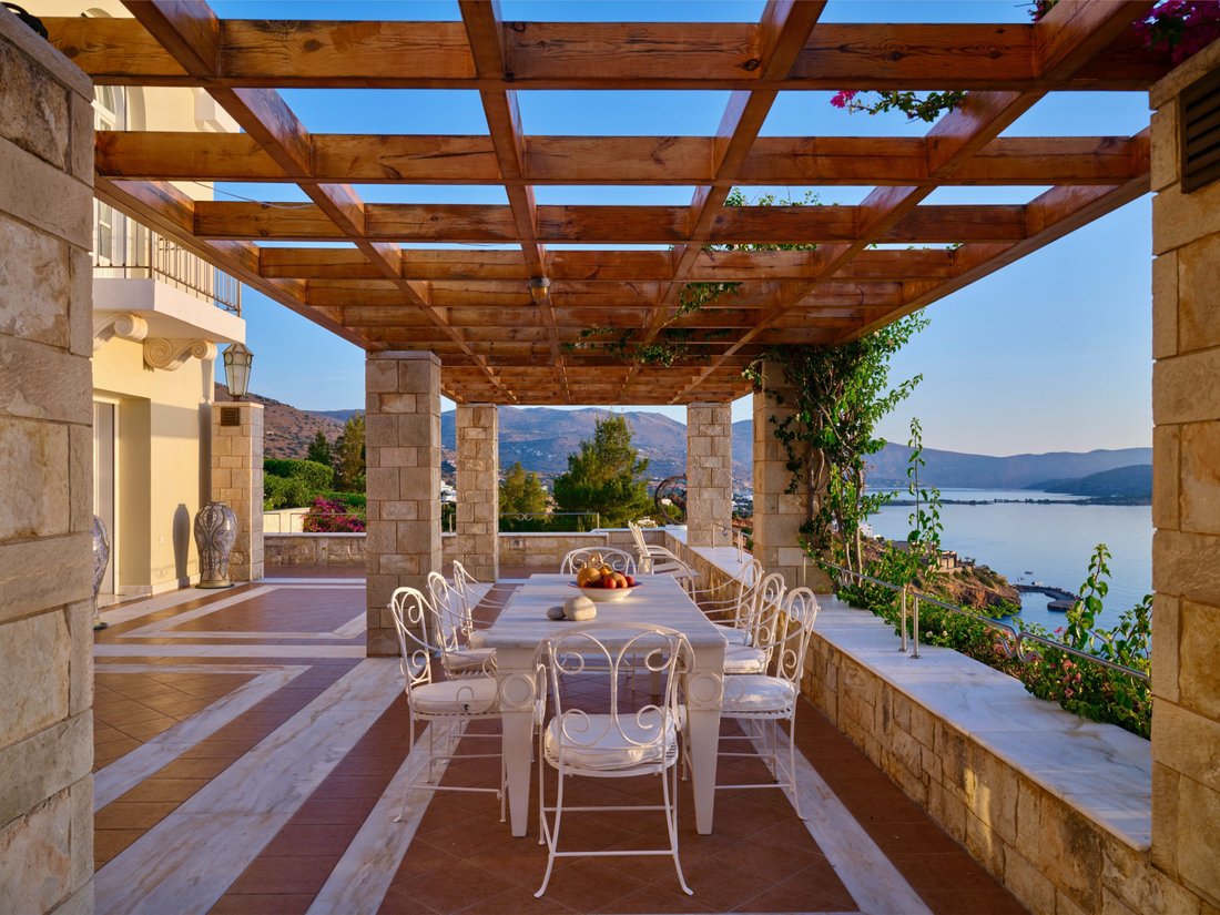 Luxury Villa Plus Separate Cottage Elounda Crete In Elounda, Greece For