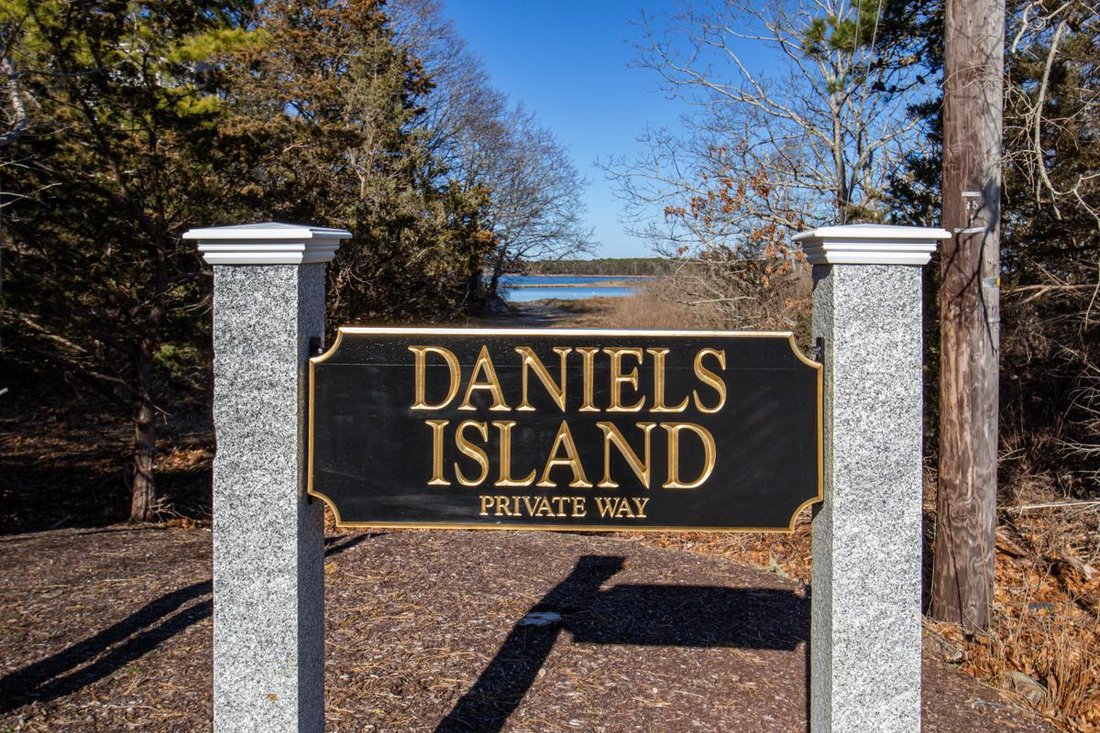 Dream Waterfront Property On Daniels In Mashpee, Massachusetts, United