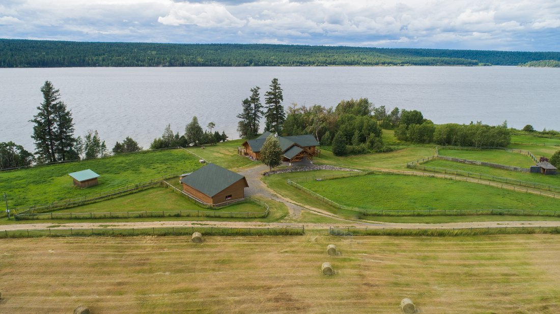 World Class Lakefront Equestrian In Lac La Hache, British Columbia