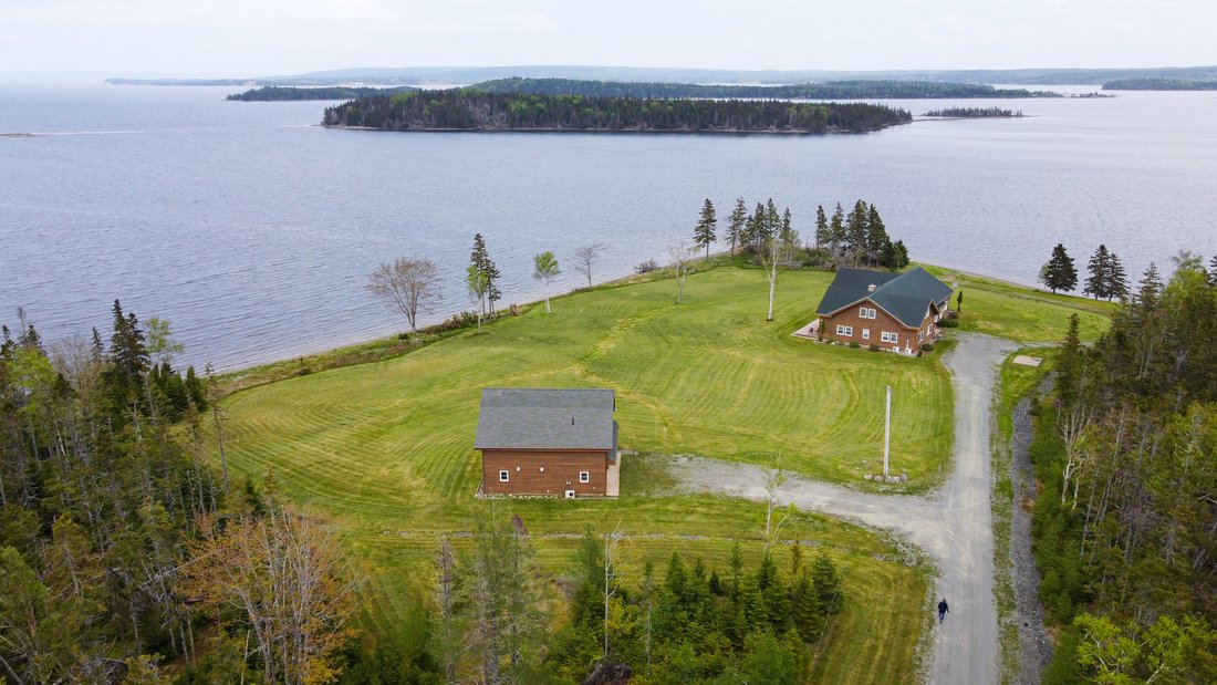 Luxurious And Serene Executive Home With In Cape Nova Scotia