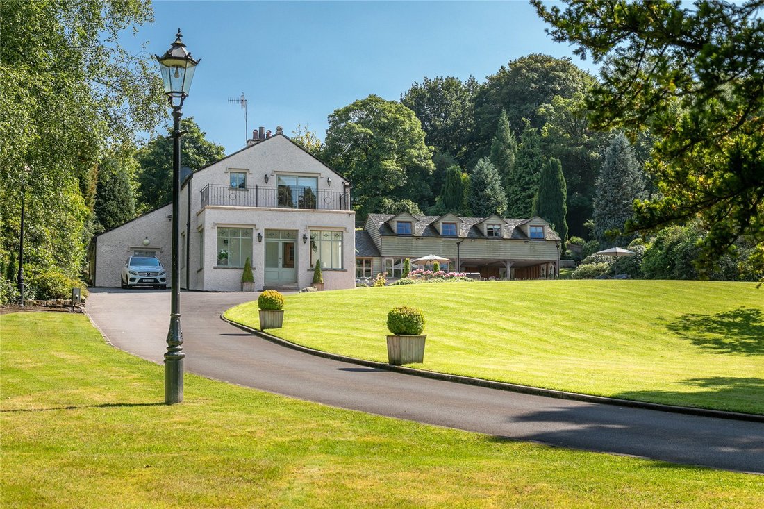 6 Bedroom House For Sale In Ribble Valley In Mellor, England, United