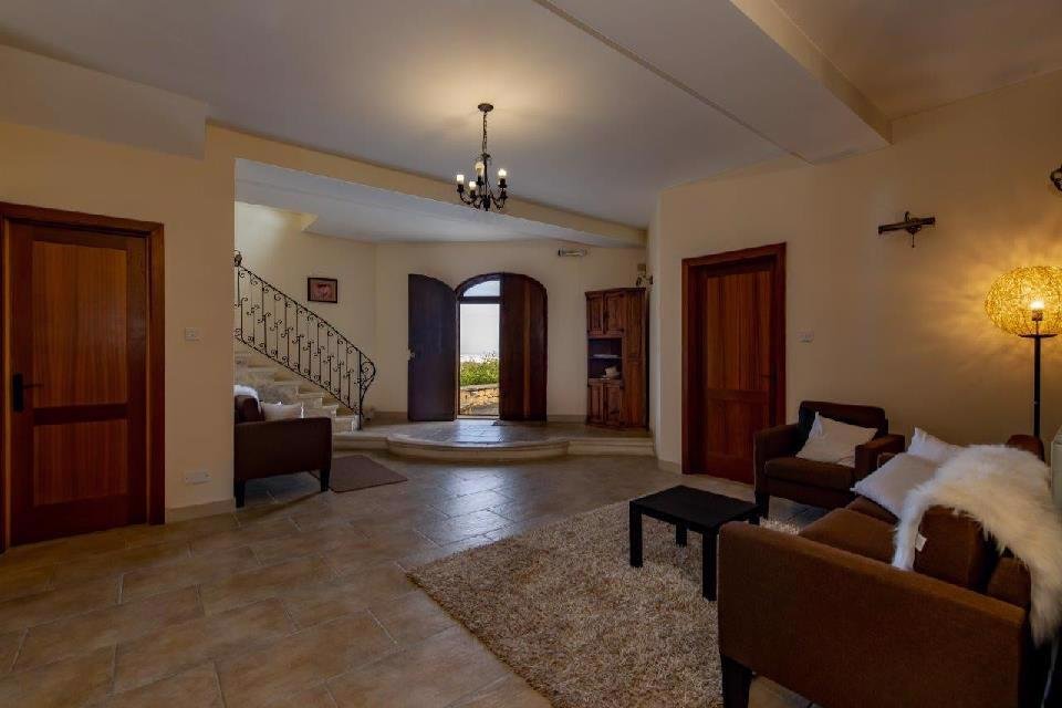 Siggiewi Farmhouse In Siggiewi, Malta For Sale (13201801)