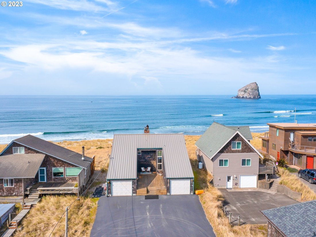 Dream Beach House In Pacific City, Oregon, United States For Sale (13321302)