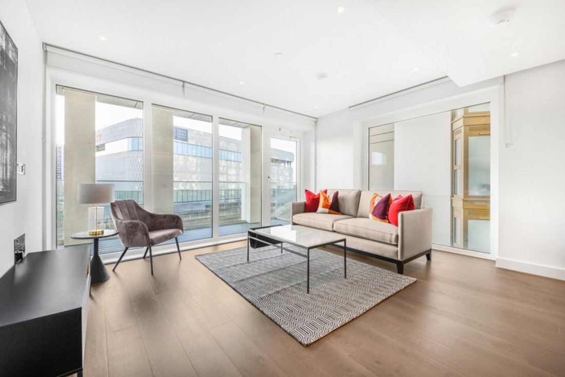 2 Bedroom Apartment For Sale In London In London, England, United Kingdom For Sale (13319547)