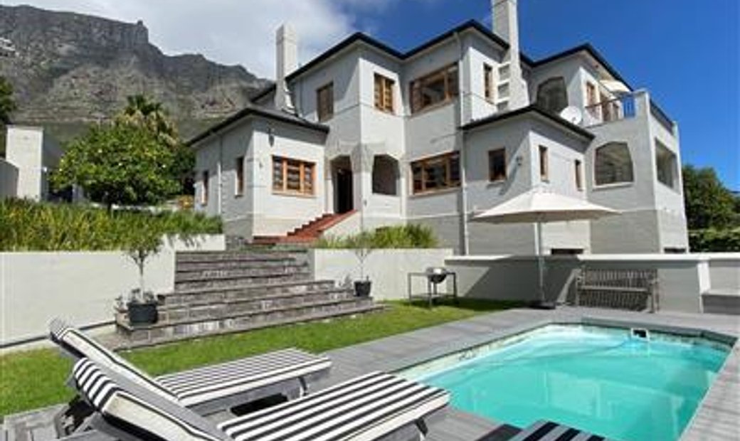 “The View” Higgovale Villa For Sale In Cape Town, Western Cape, South
