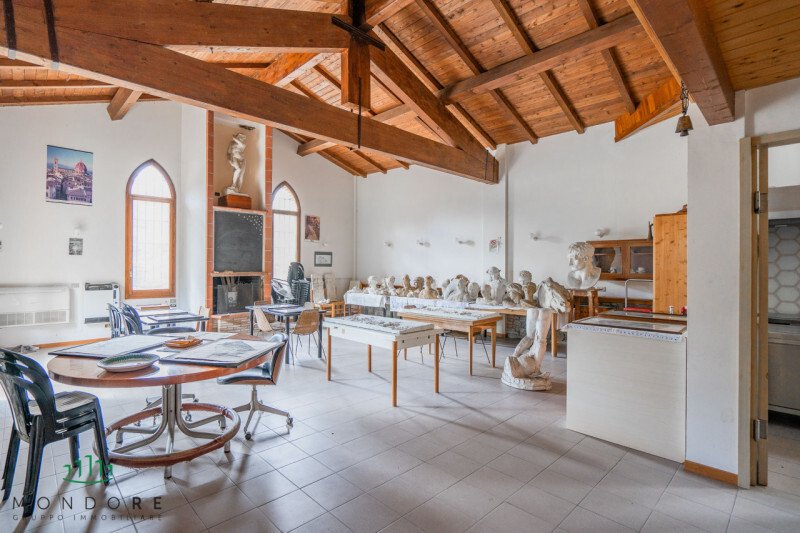 Bologna Farm In Varignana Palesio, Emilia Romagna, Italy For Sale