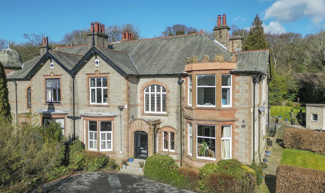 5 Bedroom Semi Detached House For Sale In Rawtenstall, England, United