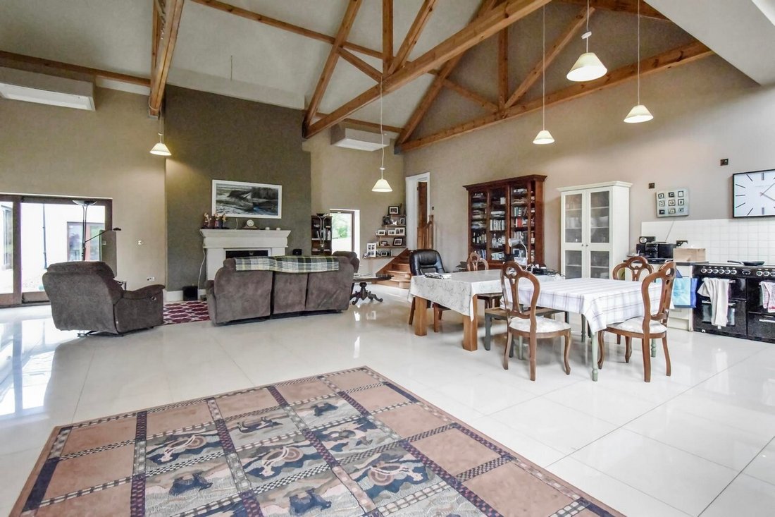 Tranquil Contemporary Home For Ultimate In Caherina, County Clare