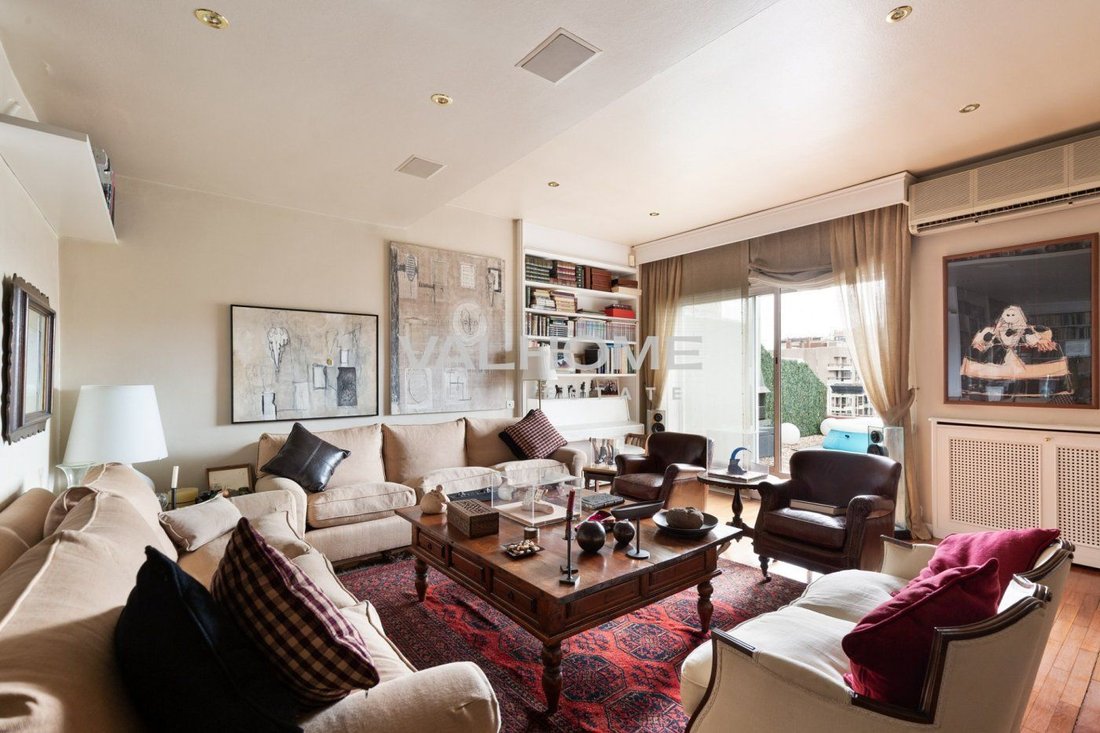 Penthouse in Sarrià-Sant Gervasi, Barcelona, Spain 4 - 13317286
