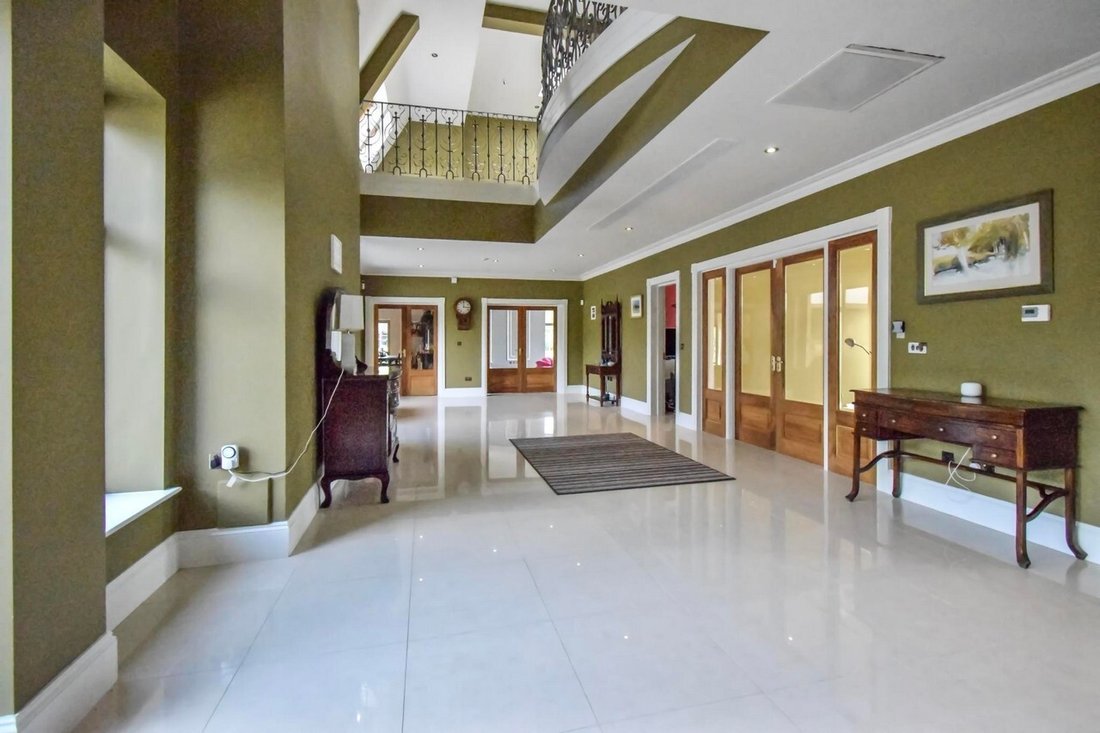 Tranquil Contemporary Home For Ultimate In Caherina, County Clare